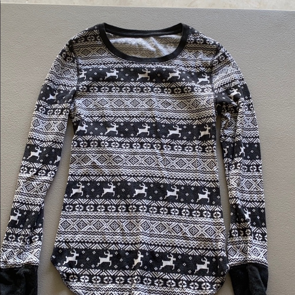 Old Navy reindeer pajama top